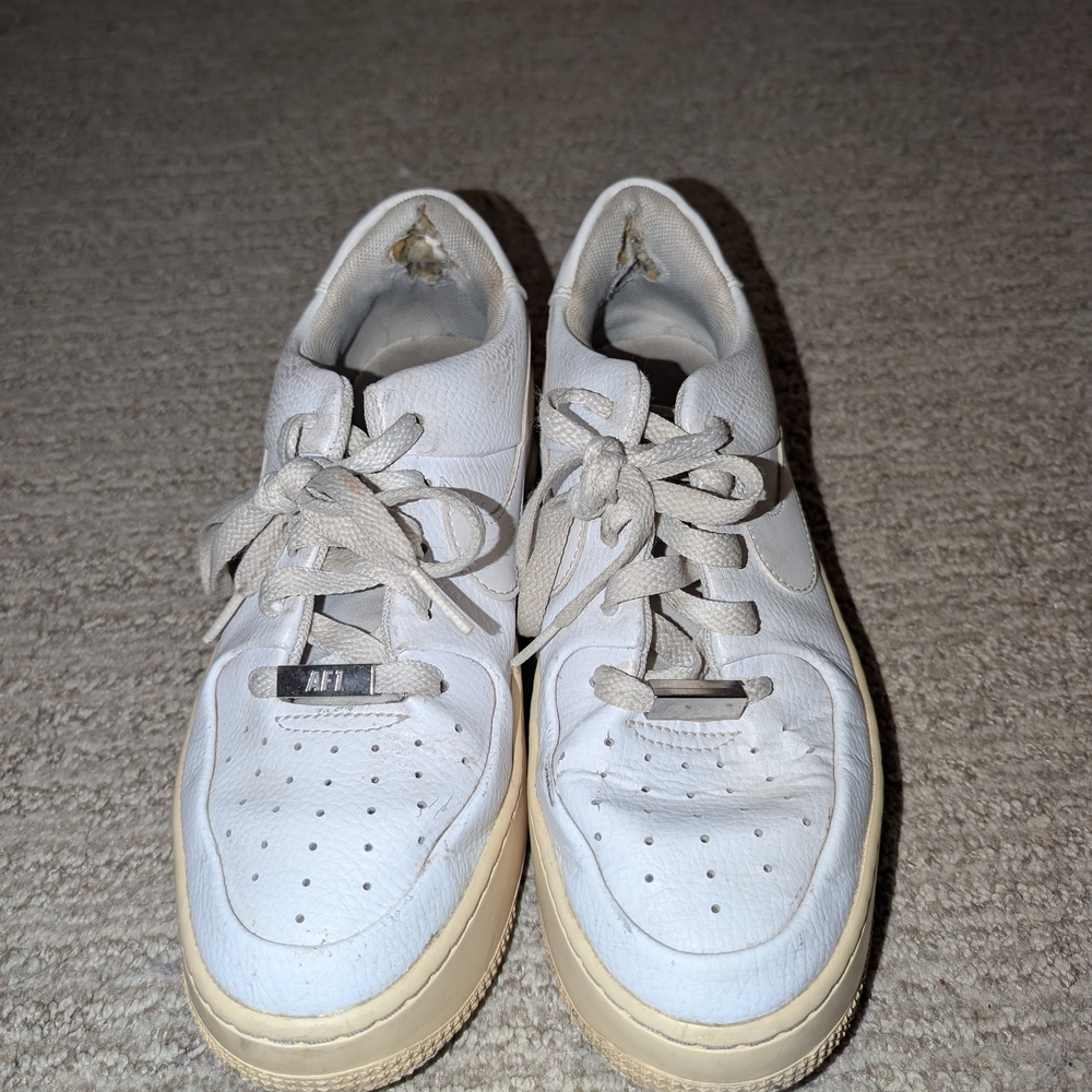White Nike Sneakers